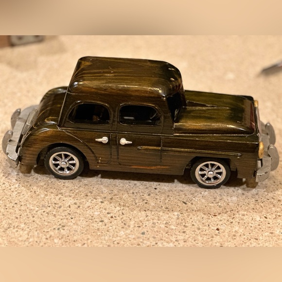 All Wood Car 11”  With Realistic Accessories and Details.Realistic Handles/decor - Picture 5 of 16